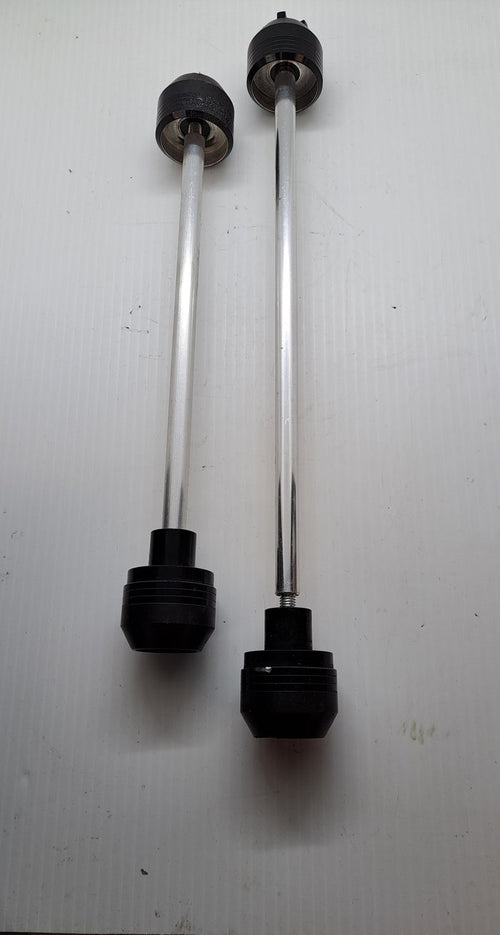 Yamaha R6 R1 Axles Sliders