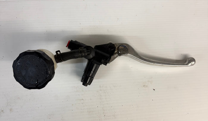YZF R1 Front Brake Master Cylinder