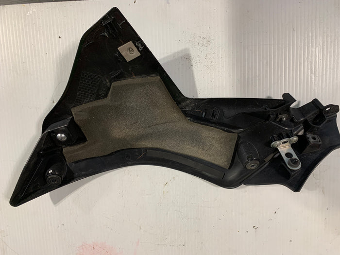 YZFR1 Right Mid Tank Fairing Cover 2