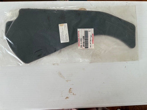 ZX-7 Left Lower Cowl Pad