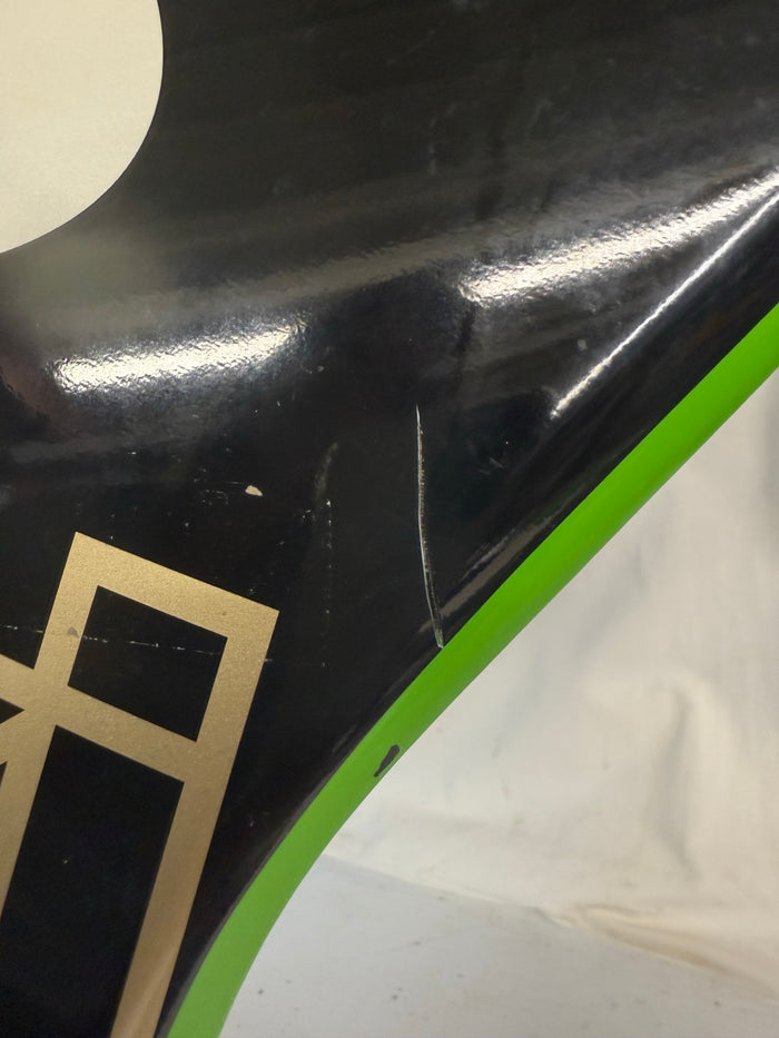 ZX-7R Right Fairing Cowl